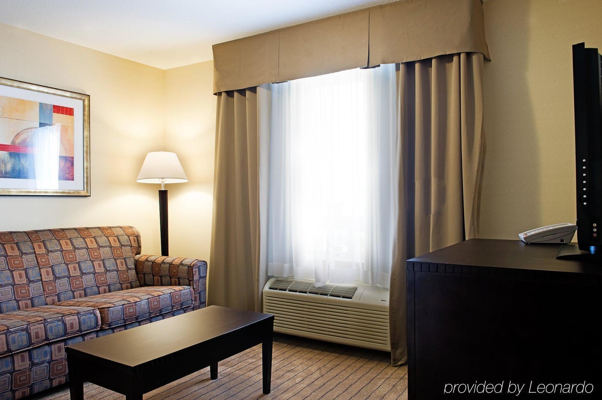 Ramada By Wyndham Prince Albert Cameră foto